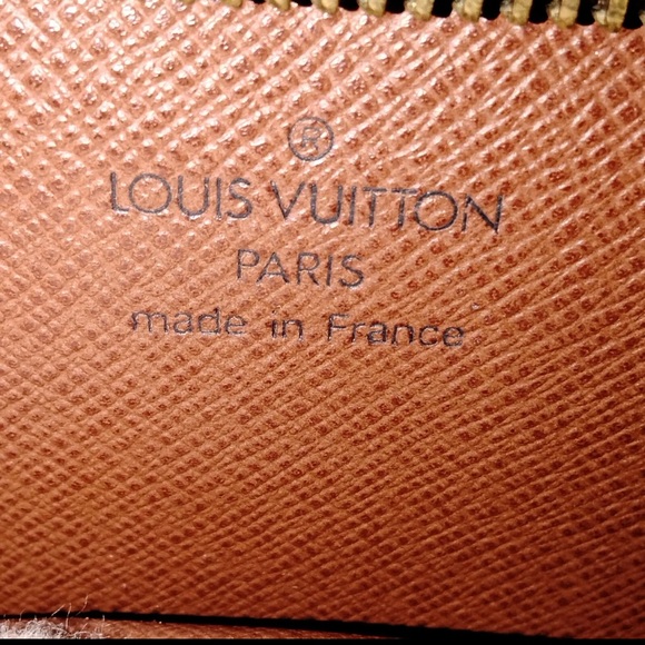 Louis Vuitton Monogram Crossbody Bag in Brown and Tan - Picture 4 of 6